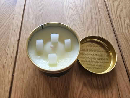 Photo of free New Christmas Eve candle (Guildford GU1) #1