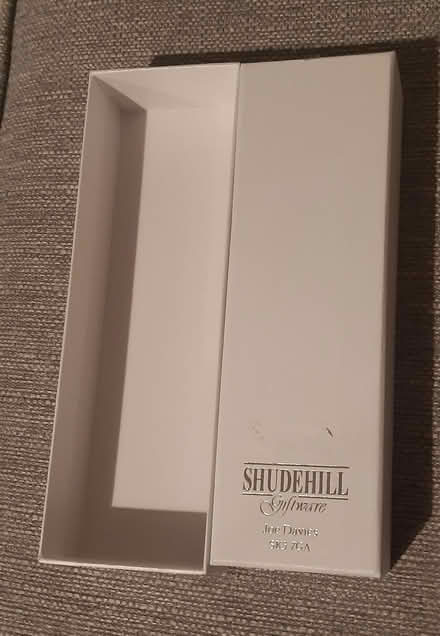 Photo of free Eternity crystals suncatcher (Wallington SM6) #2