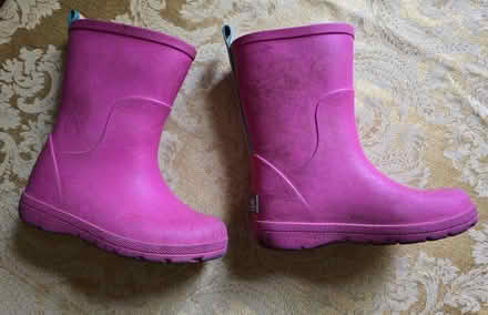 Photo of free Children's Pink Puddle Stompers (West 7th) #1