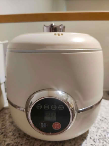 Photo of free Used rice cooker with steamer basket (White City W12) #2