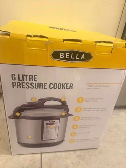 Photo of free 6 L pressure cooker (Beaconsfield HP9) #3