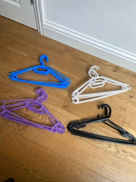 Photo of free Perfect condition hangers (Wandsworth Bridge Road SW6) #1