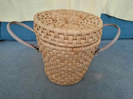 Photo of free Straw Basket with Suede Handles (Welling DA16) #1