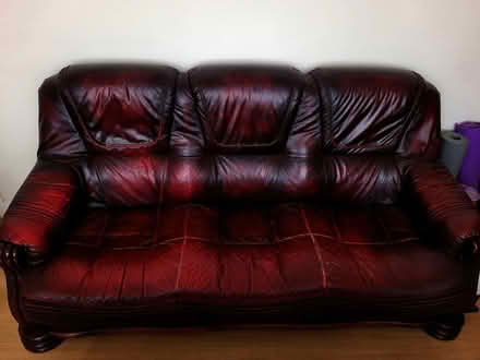 Photo of free Three seater Sofa - good, clean condition - very comfortable (Eastcote HA4) #2