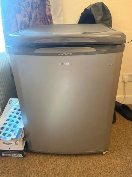 Photo of free Refrigerator HotPoint (RG21 HD) #1
