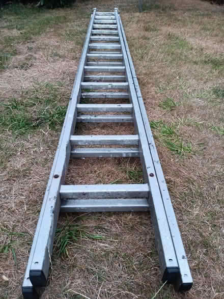 Photo of free Extendable ladders (Sutton Coldfield B72) #2