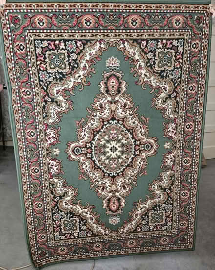 Photo of free Rug (Riddlesdown CR8) #1