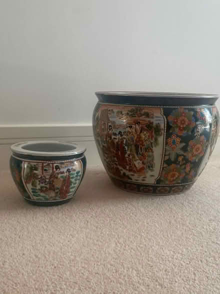 Photo of free Matching large and small plant pots (Caversham RG4) #3