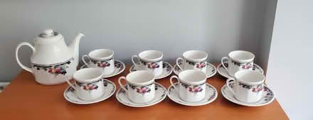 Photo of free Teapot and tea cups and saucers (Stevenage, Great Ashby, SG1) #1