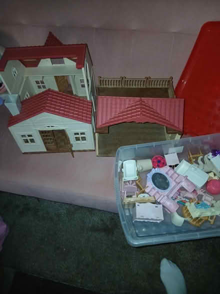Photo of free Plastic house (Chattenden ME3) #1