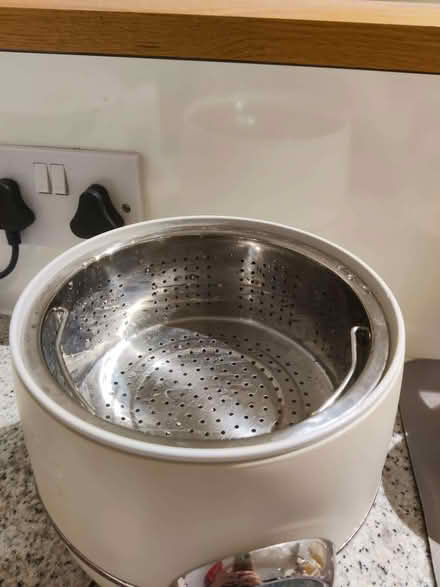 Photo of free Used rice cooker with steamer basket (White City W12) #1
