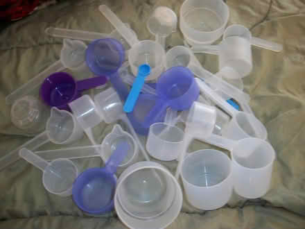Photo of free Bag of Plastic Scoops (Oakland) #1