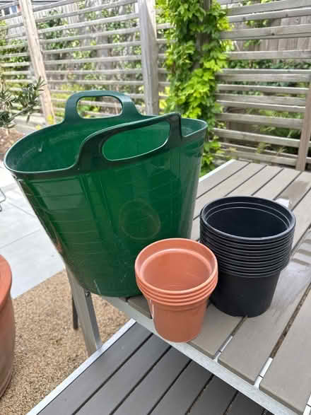 Photo of free Green tubtrug and assorted new plastic plant pots (Woodford SK7) #1