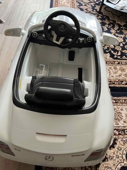 Photo of free HOMCOM Mercedes Benz GLA Kids Car (UB5) #2