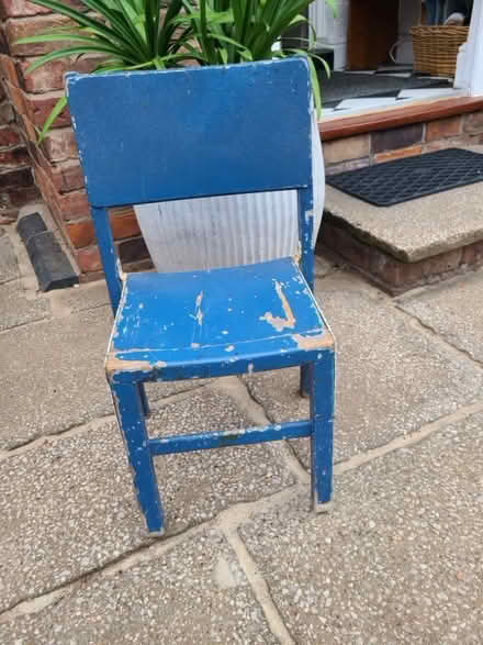 Photo of free Wooden Nursery Chair - for ❤️ and renovation (Alderley Edge SK9) #1