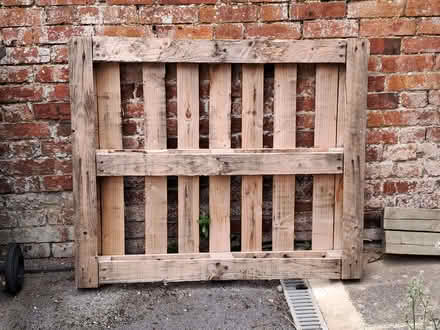 Photo of free wooden pallet (Didcot OX11) #1