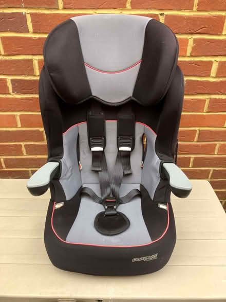 Photo of free Child’s car travel seat: Black & grey with red trim. (Theale RG7) #2