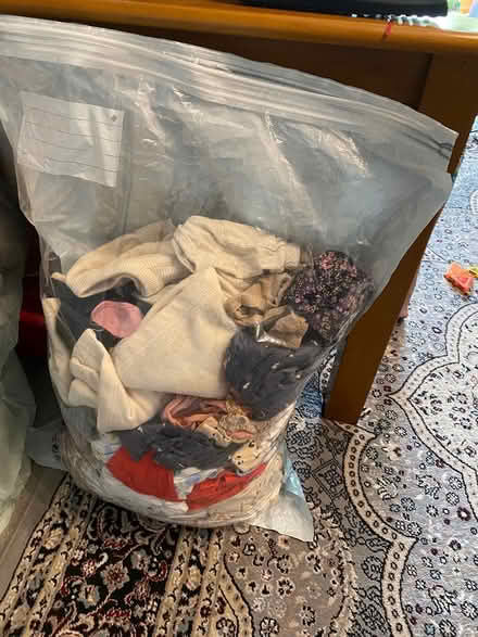 Photo of free Girls Clothes 3–6 months (Bow E3) #1