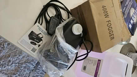 Photo of free Fog machine for Hallowe'en - 400w Crenova with Fogger Juice (Townsend AL3) #1
