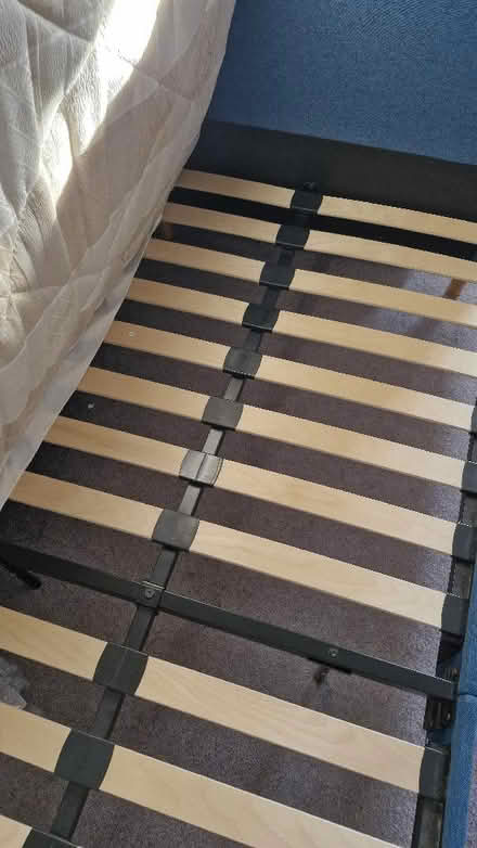 Photo of free Single bed (Merstham RH1) #2