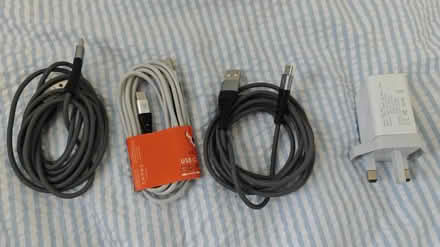 Photo of free 30w multi port charger plus cables (Carbis Bay TR26) #1