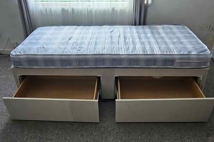 Photo of free Single bed and mattress (cf44 6rb) #2