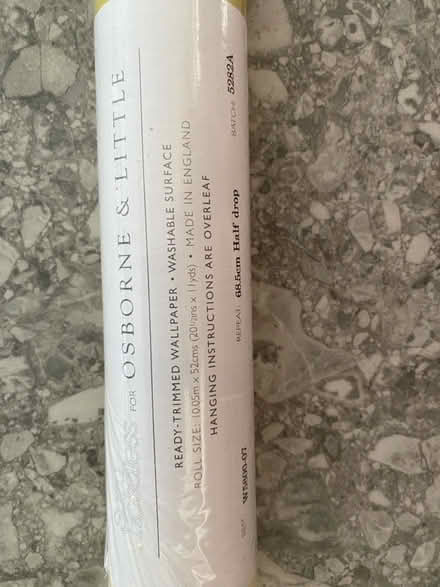 Photo of free Osborne & Little wallpaper (SN8 Marlborough) #1