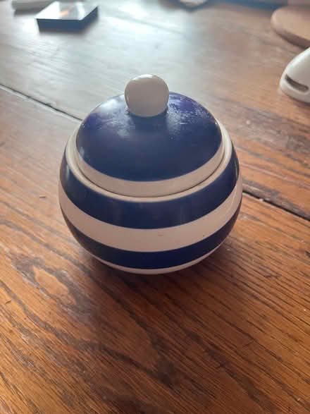Photo of free Blue and white sugar bowl (Woolwich SE18) #1