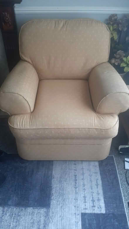 Photo of free Settee & Chair (Heathhall, Dumfries DG1) #2