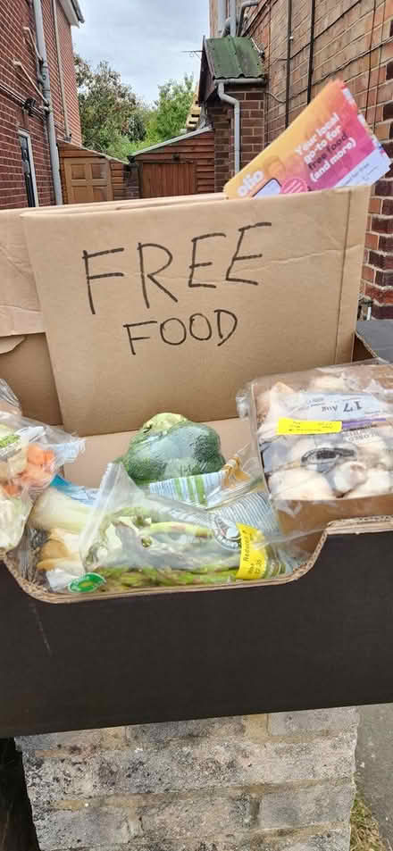 Photo of free vegetables (Loughborough LE11) #1