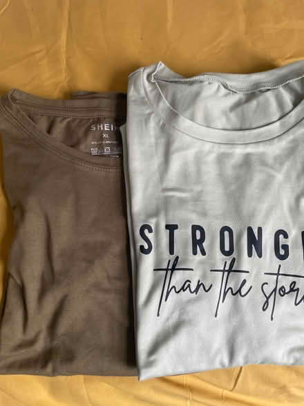 Photo of free T shirts ladies (Penge BR3) #1