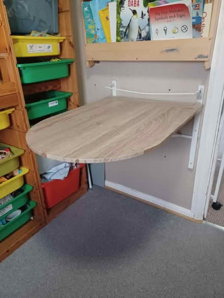 Photo of free Small drop leaf table (Orpington BR5) #2
