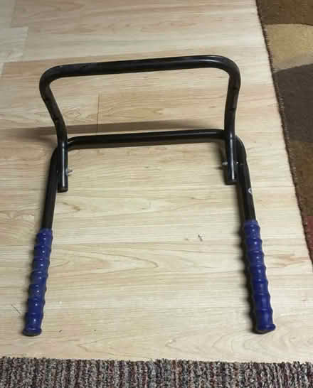 Photo of free Folding Bicycle Storage Rack with Plastic Grips (Battle TN33) #2