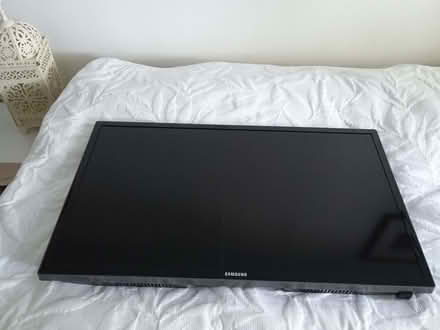Photo of free Television 28inch (Twickenham TW1) #1