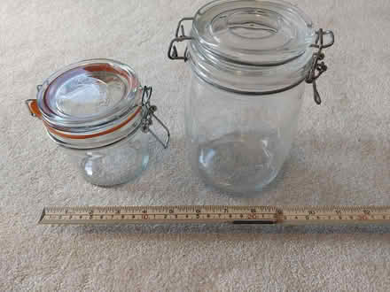 Photo of free Spices & vase (SW11 Battersea) #1