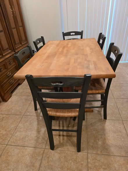 Photo of free Dining room table & chairs (Southwest) #1