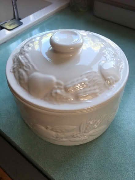 Photo of free Biscuit barrel / tub (New Marston OX3) #1