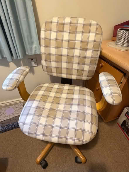 Photo of free Office chair (Hindhead GU26) #1