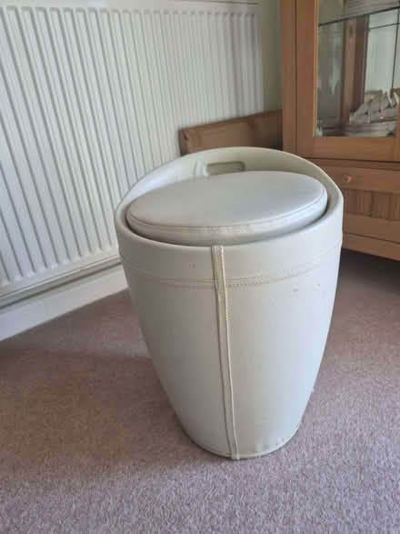 Photo of free Small stool (Bloomfield BA2) #2
