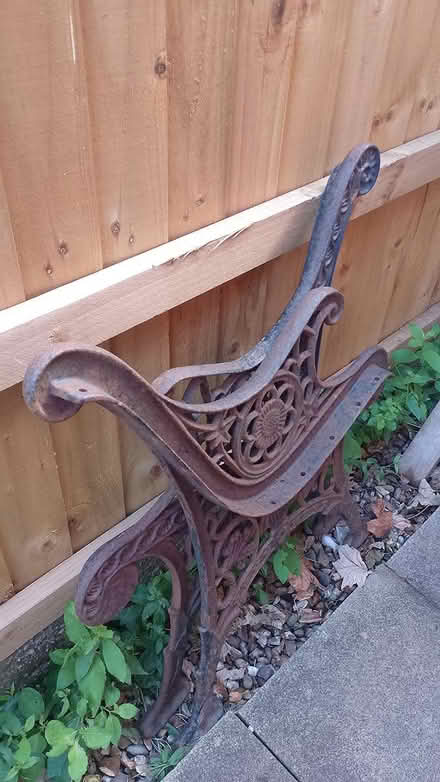 Photo of Cast iron garden furniture (Warrington) #1