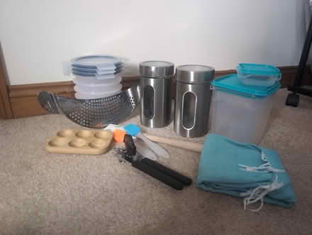 Photo of free Kitchen accessories (Chesterton, OX26 1) #1