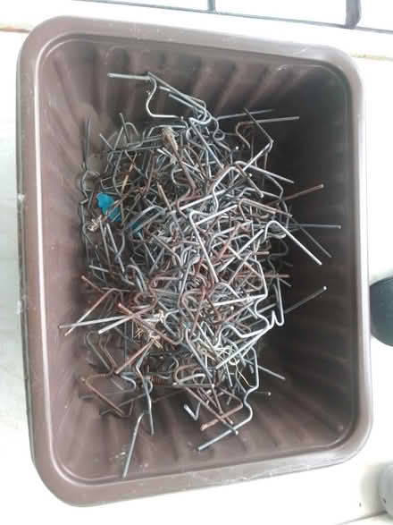 Photo of free W clips for greenhouse (Heanor DE75) #1