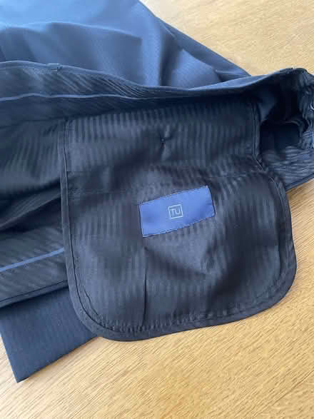 Photo of free Men’s 2 piece suit (California IP3) #2