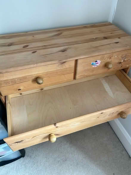 Photo of free Small chest of drawers (Wargrave RG10) #2