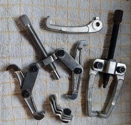 Photo of free Bearing or wheel puller (Talbot Village BH12) #1