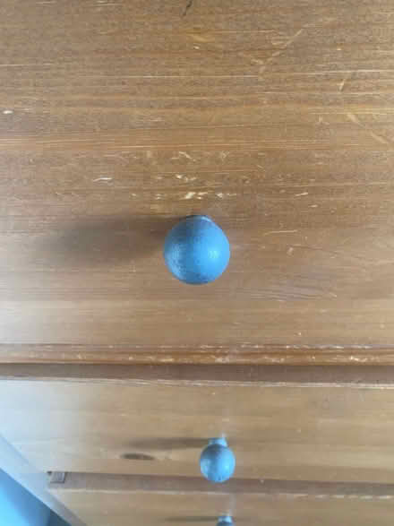 Photo of free Tall chest of drawers (SE8 Deptford) #4