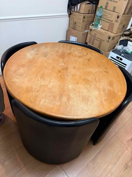 Photo of free Extendable Dinning Table (EN5 5JG) #1
