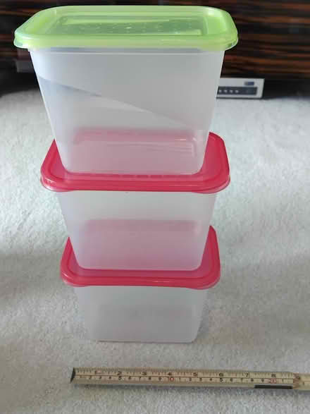 Photo of free Food containers (SW11 Battersea) #4