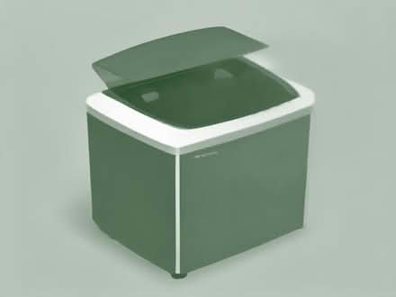 Photo of Im.looking for a paper shredder (Bournemouth BH1) #1