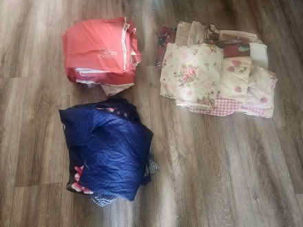 Photo of free Double bed bedding (Old trafford M16) #1